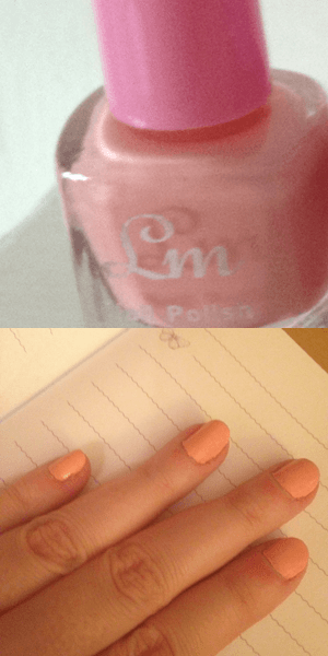 peach nails