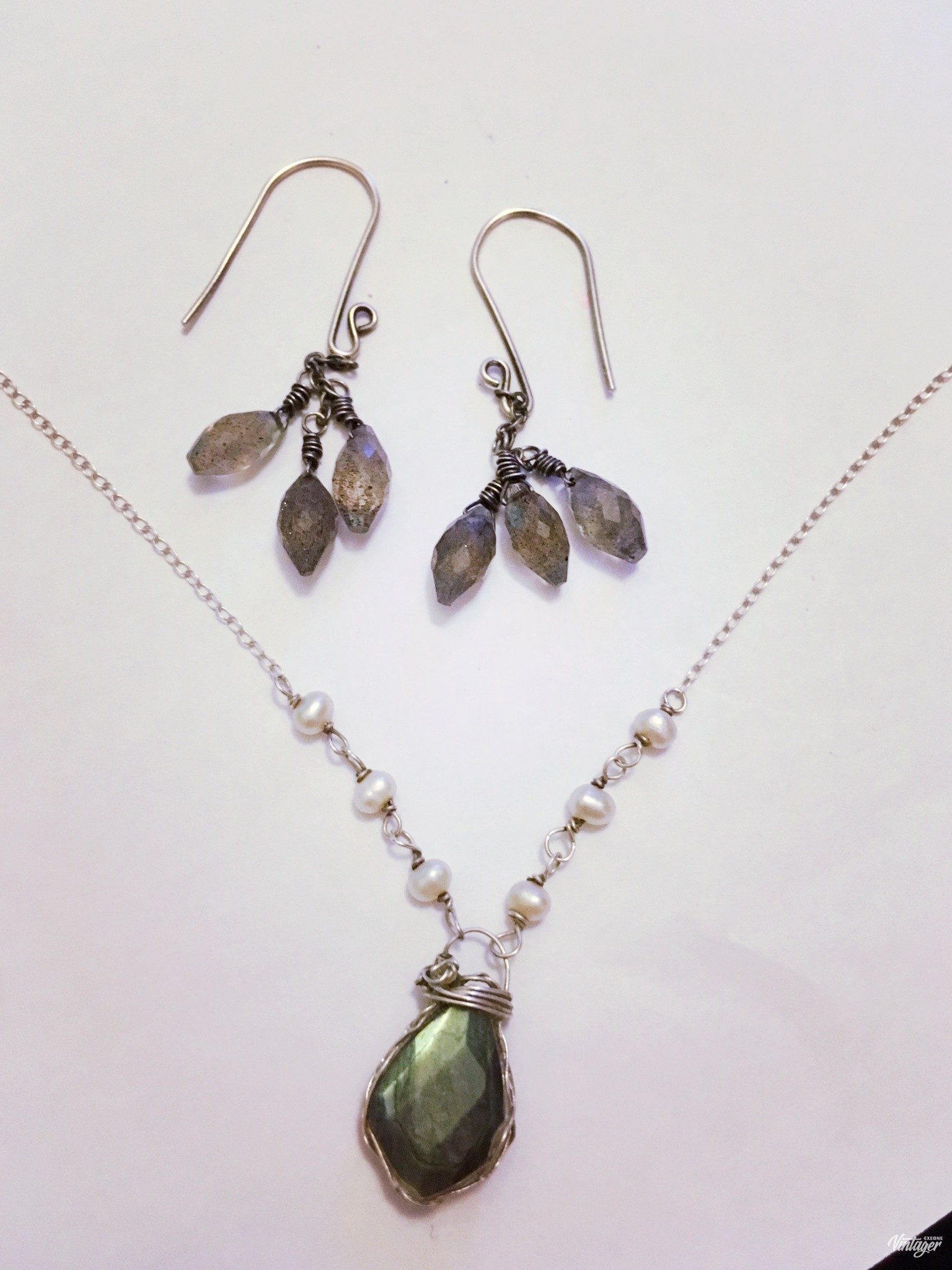 My Jewellery Box: Treasuring the Memories Labradorite Set